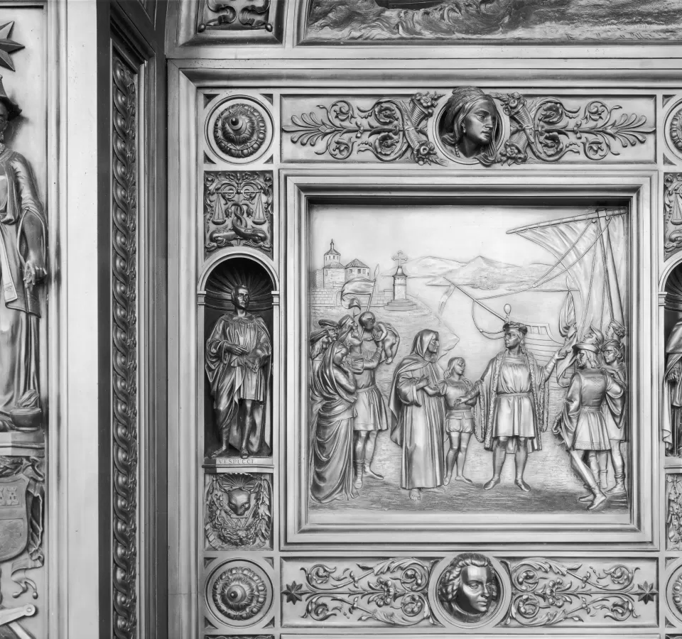 Columbus Doors, Left Valve: Departure of Columbus from Palos (1492)