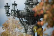 Fall foliage in Washington D.C.'s Bartholdi Park.